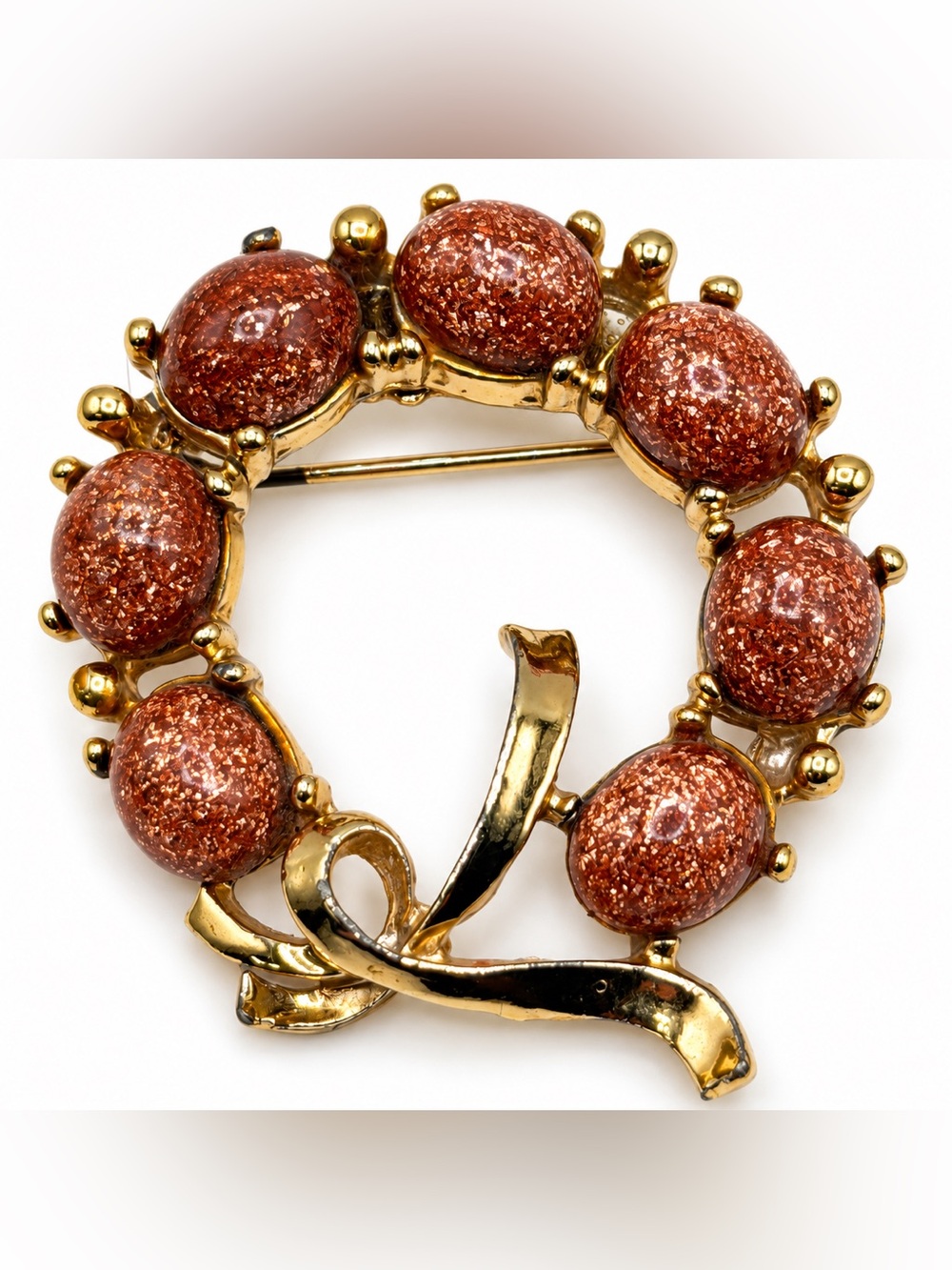 Vintage Copper Confetti Lucite Wreath Brooch Gold Tone Bow Pin Mid Century Costu